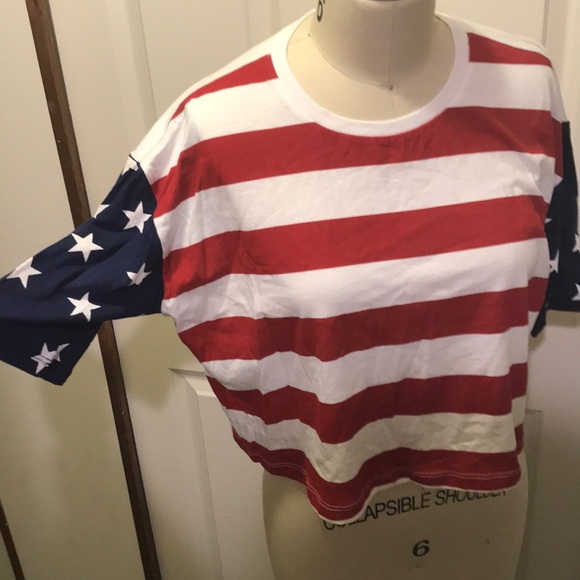Fourth of July crop top - Picture 4 of 4
